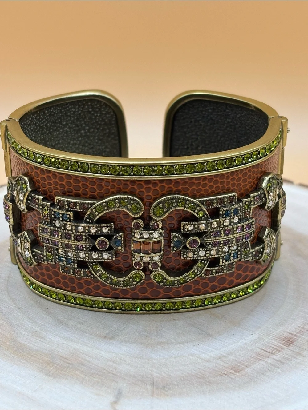 Heidi Daus NIB “Enve-lope Me” Wide Cuff Bangle Bracelet Brown Olivine Topaz